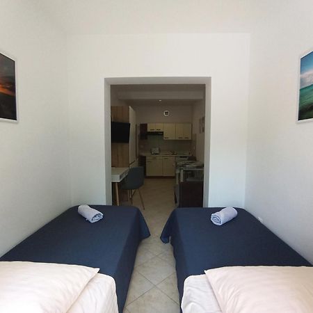Apartments Jelovac Poreč Kültér fotó