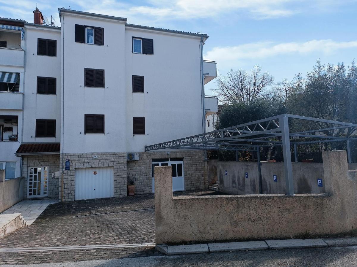 Apartments Jelovac Poreč Kültér fotó